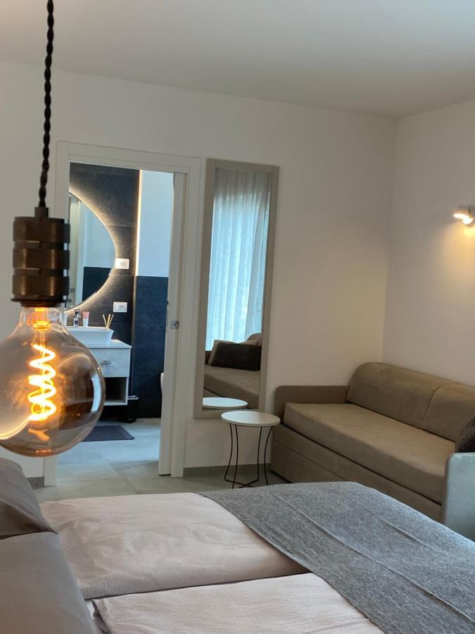 נאגו B&B Garda Home מראה חיצוני תמונה