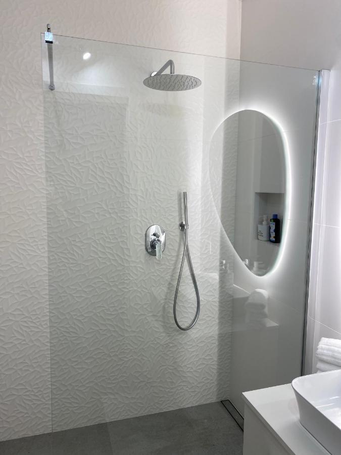 נאגו B&B Garda Home מראה חיצוני תמונה
