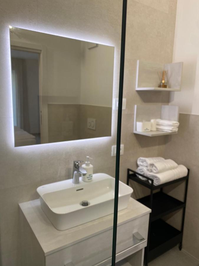 נאגו B&B Garda Home מראה חיצוני תמונה