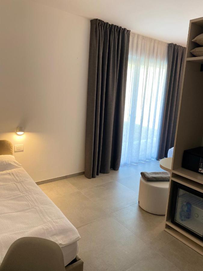 נאגו B&B Garda Home מראה חיצוני תמונה